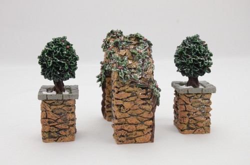 Department 56 Village Stone Corner Posts with Holly Tree and Stone Archway - Picture 4 of 9