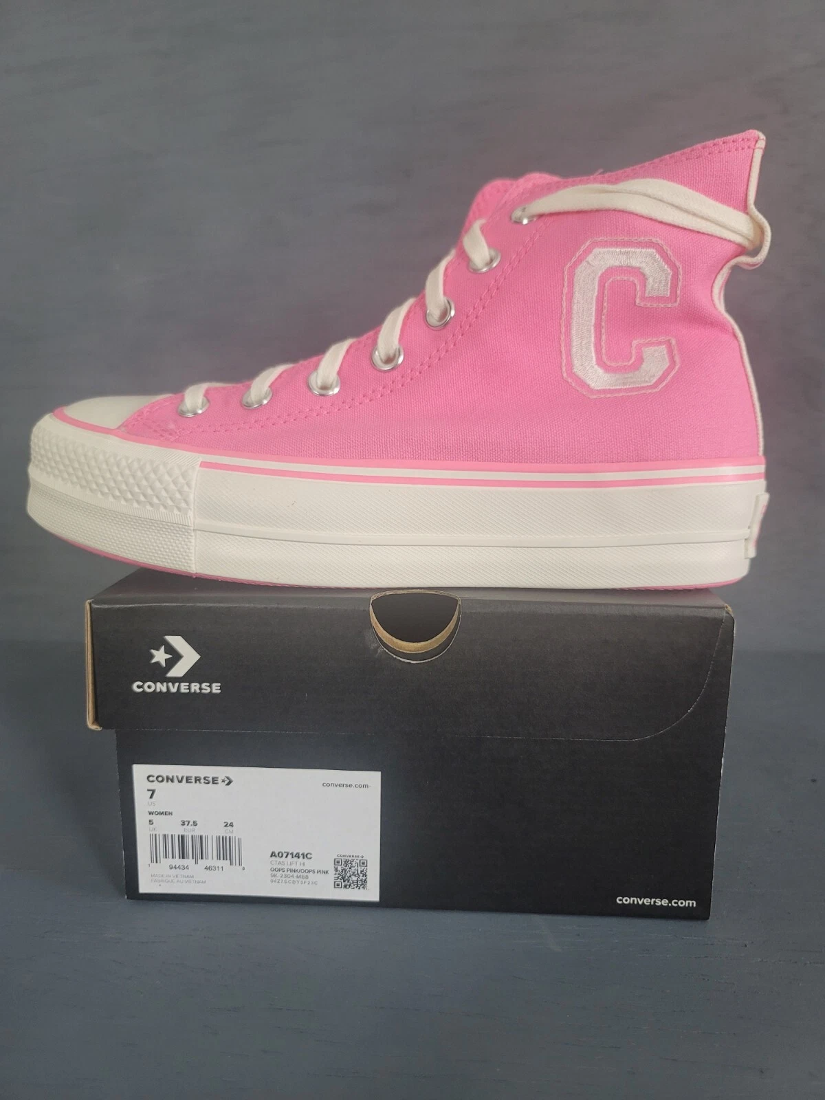 Scarpe retrò da donna Converse Chuck Taylor plateau rosa A07141C multi taglie
