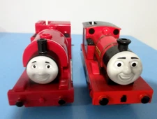 RHENEAS & SKARLOEY -Thomas & Friends Trackmaster Motorized Train Engines WORKS!