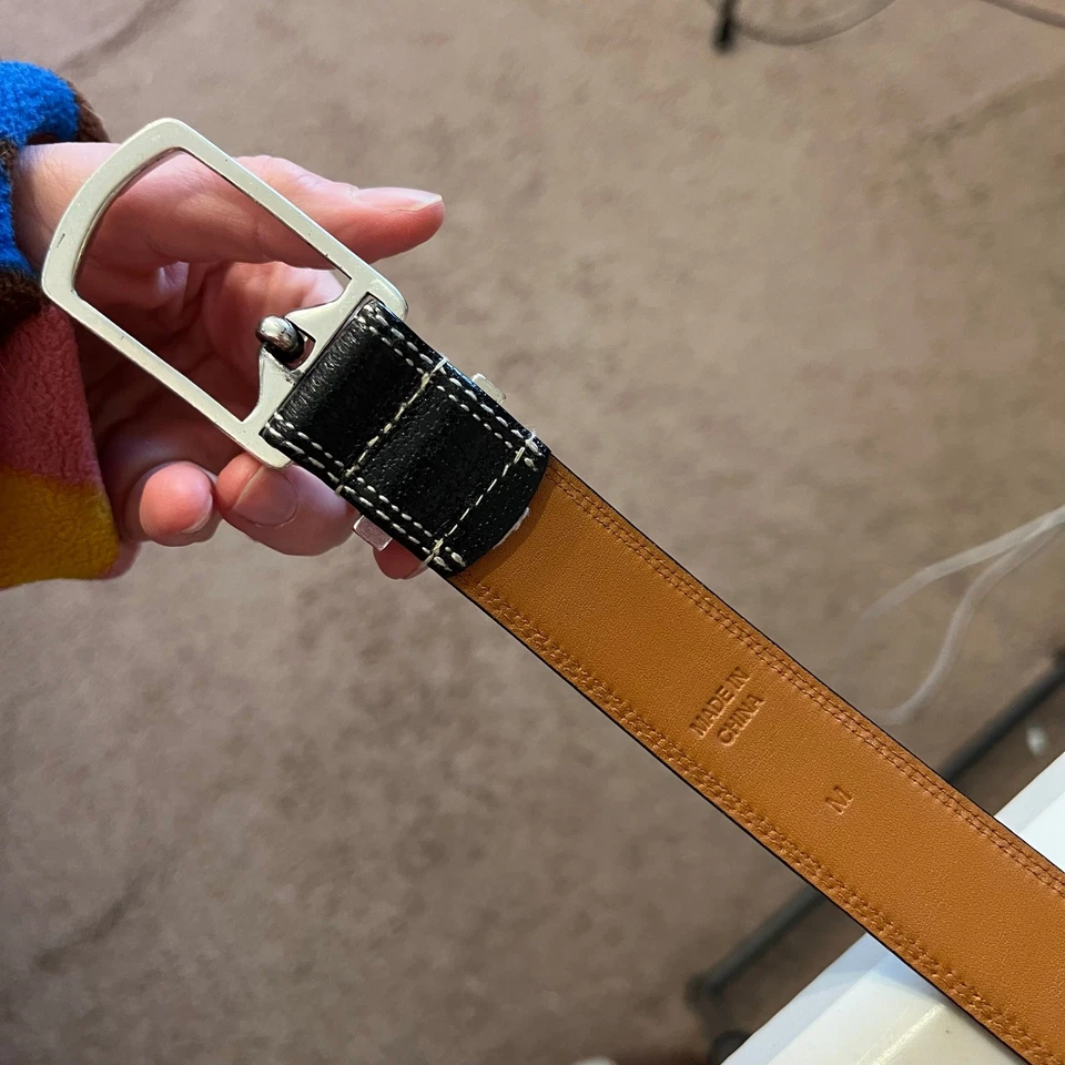 Cinturón Ralph Lauren Negro Cuero Genuino Italiano Puntada Blanca Plateado Talla Mediana Foto 2 de 4