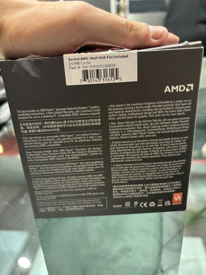 AMD AM5 Ryzen 7 8700G Box 3,8GHz MAX 5,1GHz 8xCore 16xThreads 24MB 65W - Immagine 3 di 3