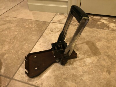 Camaro Automatic Shift Floor Shifter AT 1968 1969 Auto Horseshoe Staple Floor