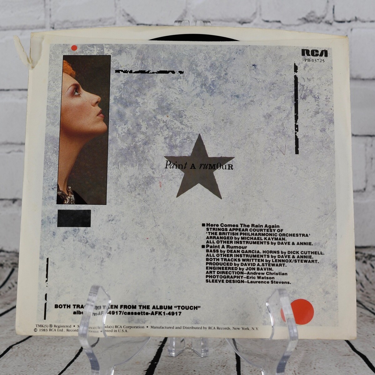 Eurythmics – Here Comes The Rain Again (Long Version), 7