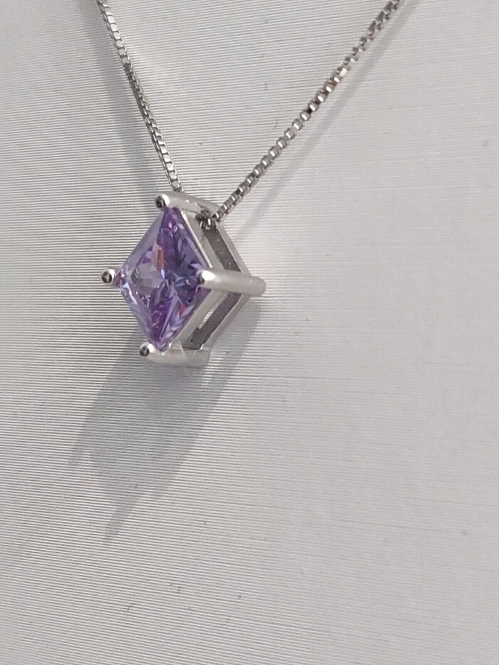 Collana punto luce in argento 925 con zircone A++++ taglio quadrato  LILLA - Immagine 4 di 4