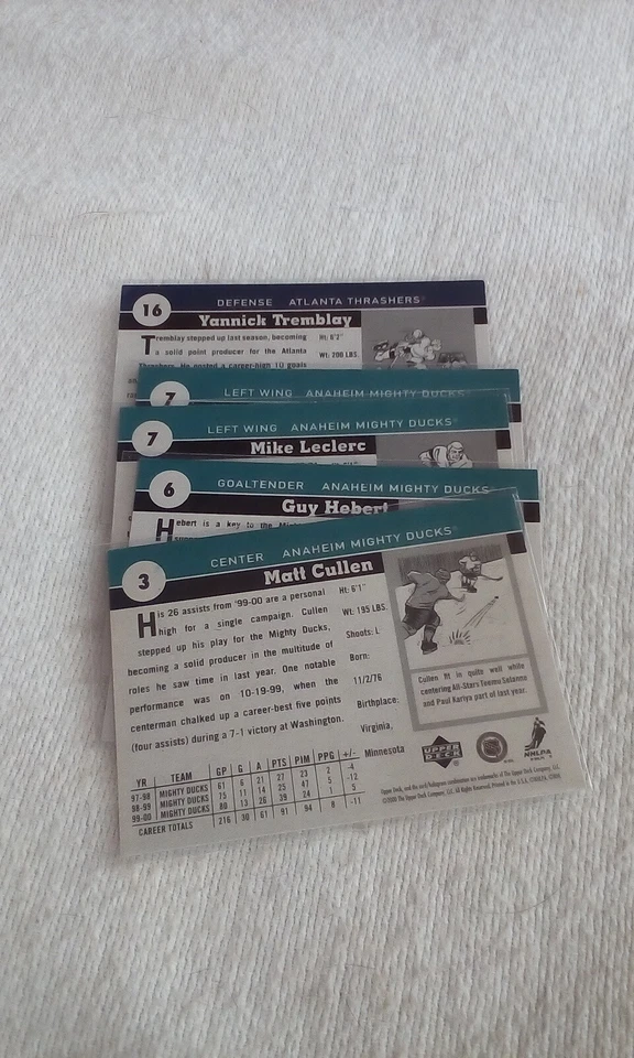 2000-01 Upper Deck Vintage Hockey Part. Base Set Pick cards that you want/need. - Image 2 of 4