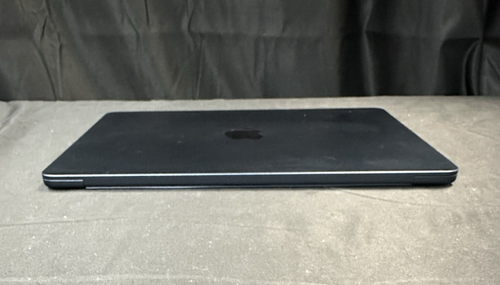 Apple Macbook Air M2 2022 13" 8-Core GPU 256GB 8GB Ram Midnight MLY33LL/A - Afbeelding 12 van 17