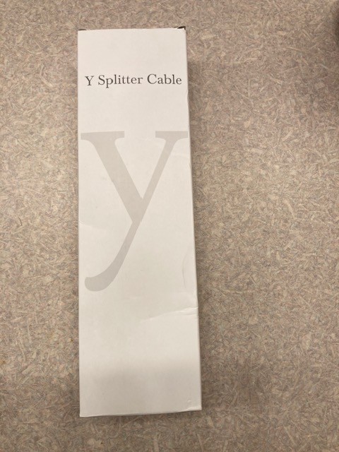 Enouvation Y Splitter Cable for recliner seats - used in good condition