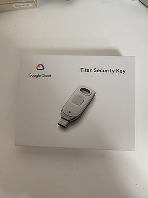 Google Titan Security Key USB-C / NFC Model Number  K52T