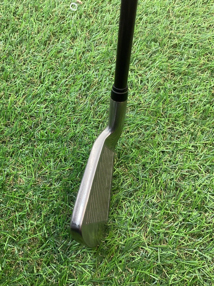 Yonex V-mass 320 Ladies 3 Iron - Image 3 of 4