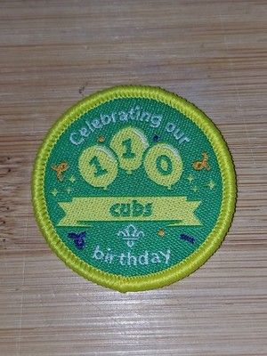 UK Scouting Celebrating Our Birthday Cub Scouts 110. Geburtstag Uniform Abzeichen 