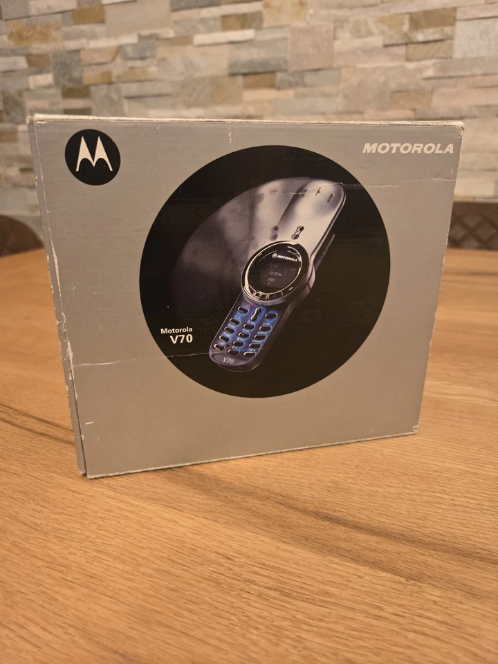 Motorola V70 - Immagine 2 di 4