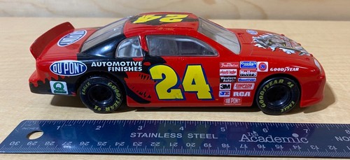 JEFF GORDON #24 JURASSIC PARK T-REX 1/24 NASCAR (1997, HASBRO) - Picture 7 of 10