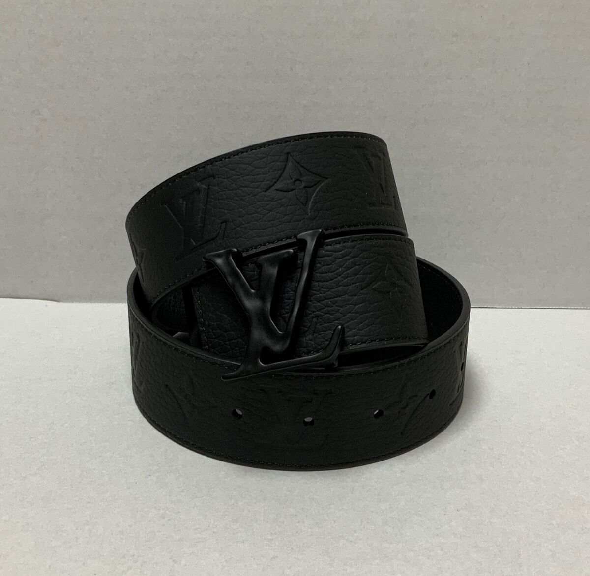 Louis Vuitton Reversible Monogram Belt Black 40mm Size 100 Louis Vuitton Reversible Monogram Belt Black 40mm Size 100