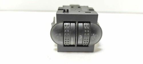Volkswagen PASSAT B5 1997 Schalter Leuchtweitenregulierung 3B0941333A UST51504