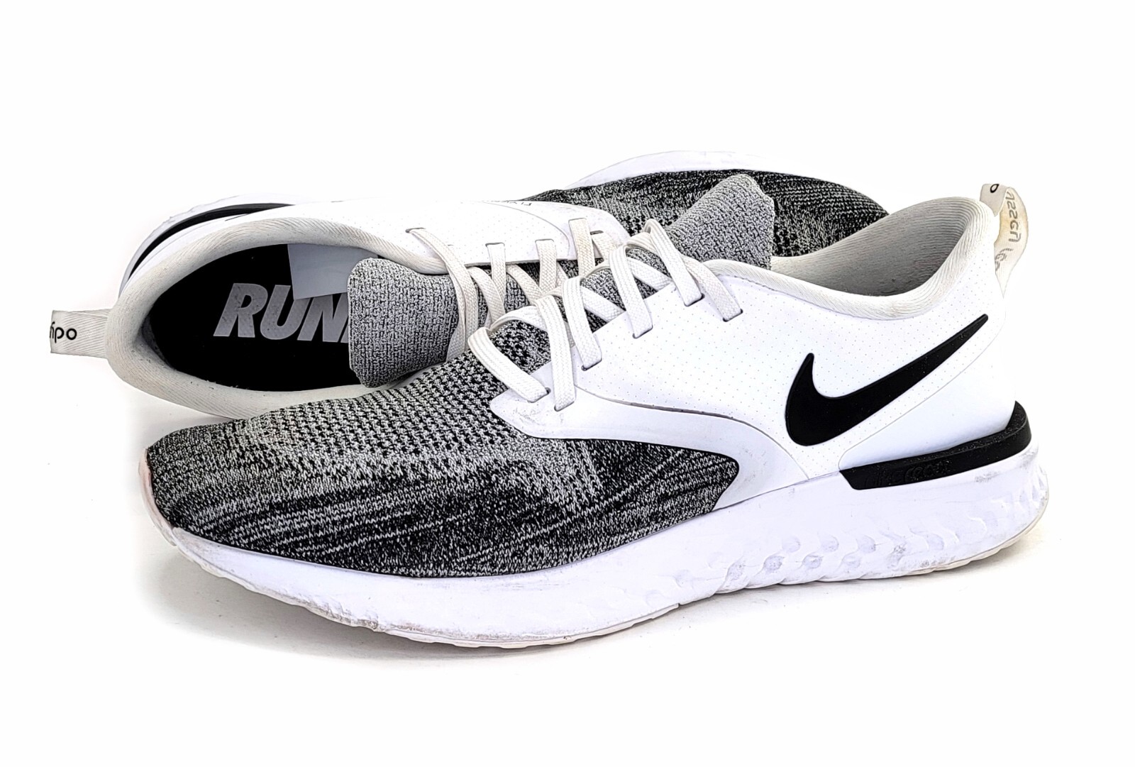 men's nike odyssey react flyknit 2 graphic running shoes