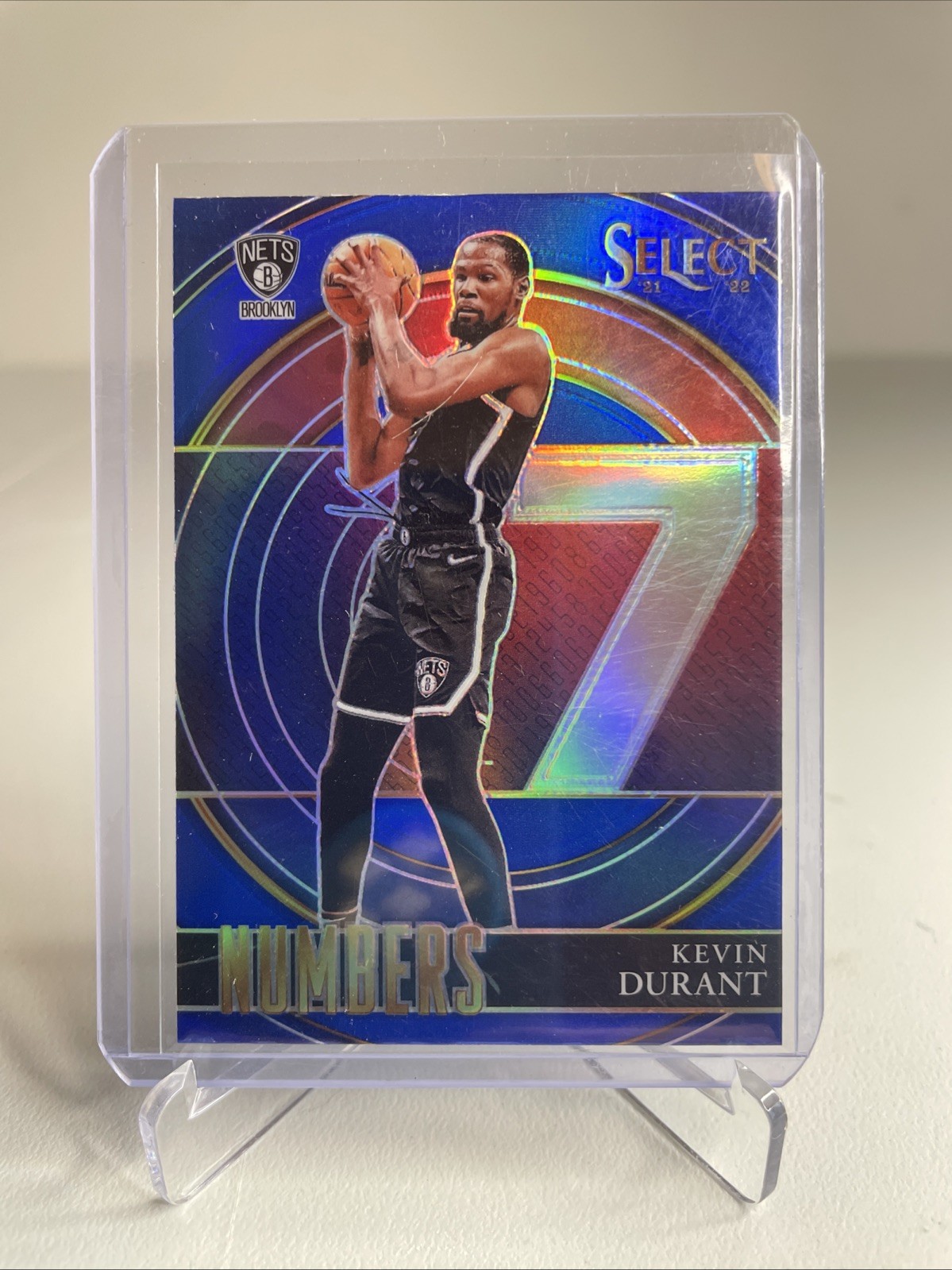 2021-22 Panini Select Kevin Durant Blue Holo Prizm Select Numbers No. 18 Nets