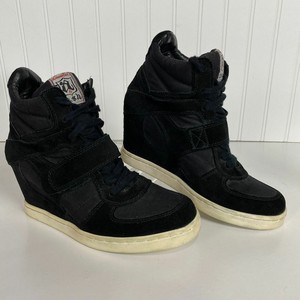 black wedge trainers