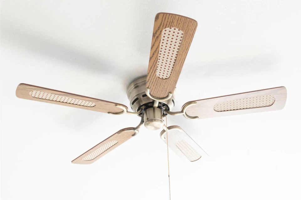 Flat Ceiling Fan With Pull Chain Kisa Brass 105 CM Blades Oak & Walnut - Image 4 of 4