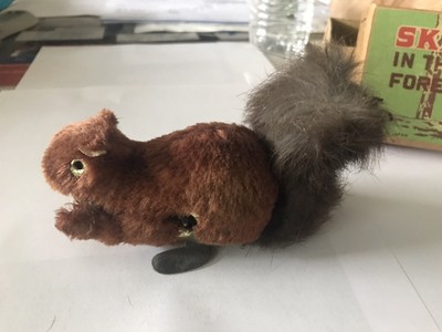 wind up squirrel toy
