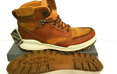 ecco mens hiking boots