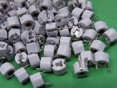 Condensatore motore 10 µF a capicorda 6,3 mm, fissaggio con vite M8 - GARANZIA di 2 anni