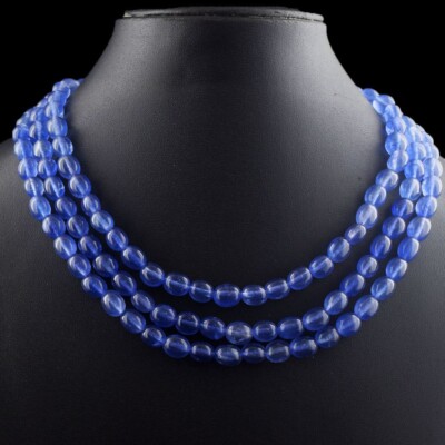 Schillernde 3 Strang sehr attraktive blaue Onyx 577 kt Perlen Halskette VK 01 E638