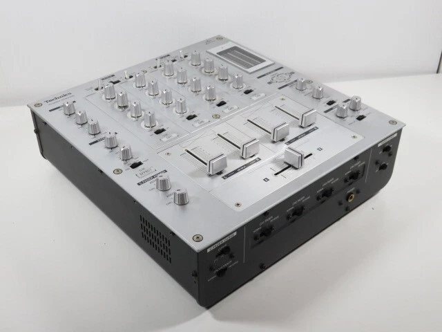 Technics SH-MZ1200 Silver DJ Mixer 4-channel 3-band equalizer - Image 4 of 4