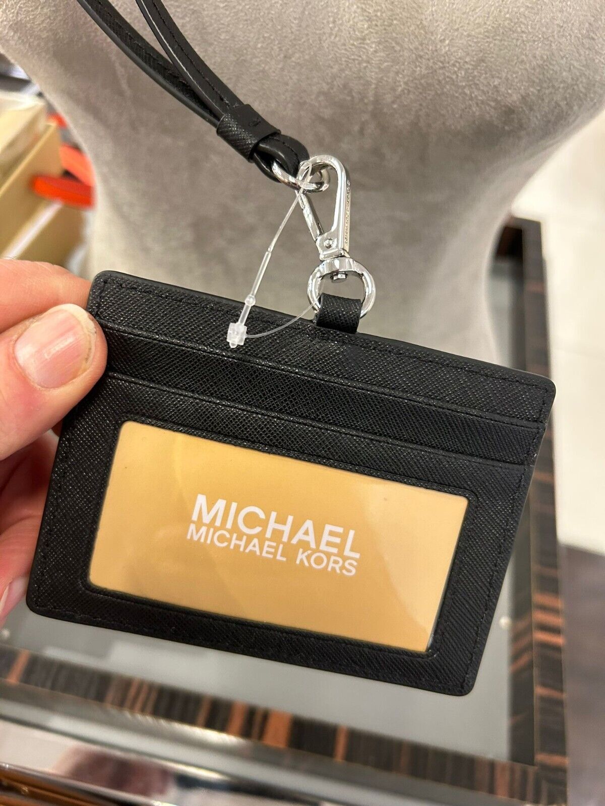 Michael Kors Jet Set Travel Saffiano Leather Card Case Lanyard Black