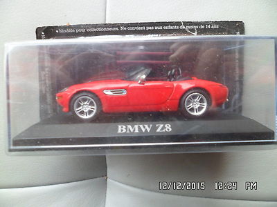 Modèle Réduit BMW Z8 IXO échelle 1:43 - Occasion - Pour Collectionneurs - Miniature Voiture
