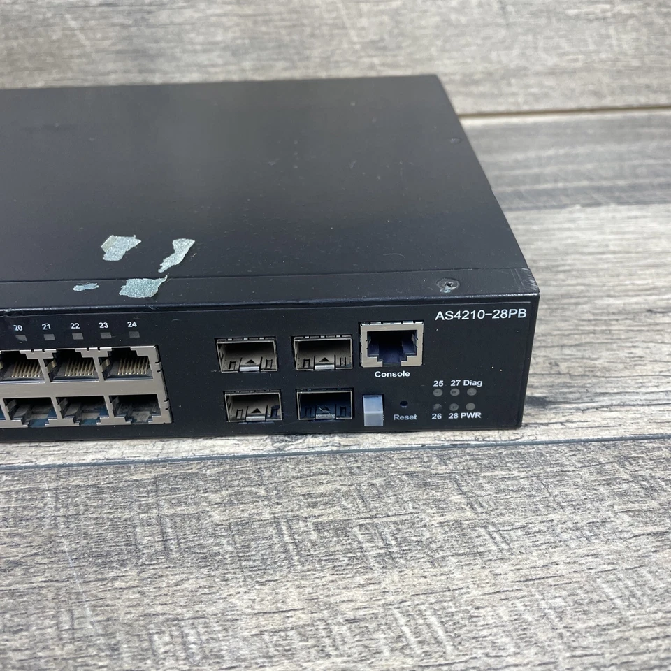 SMC GIGABIT ETHERNET SWITCH, AS4210-28PB, 24-PORTS, 10/100/1000 MBPS RJ 45-PORTS - Image 3 of 4