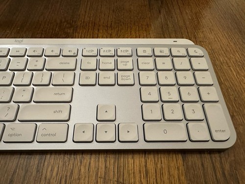 Logitech MX Keys S for Mac, Wireless Keyboard, Fluid, Precise Backlit Bluetooth - Picture 8 of 8