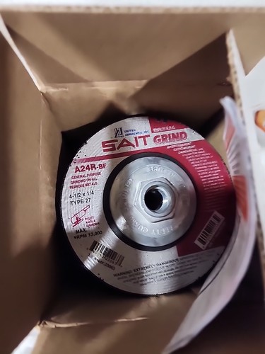 SAIT 20163 Type 27 4-1/2"x 1/4"x 5/8-11 A24R Metal Grinding Wheels - 10Pk - Picture 3 of 6