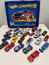 Hot Wheels Lot of 25 Cars 2000  2014  48 Car Carry Case Vintage Diecast Bundle