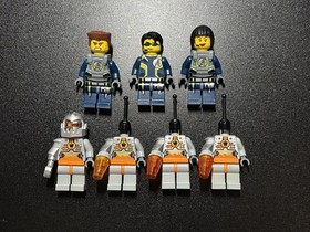 LEGO Agents: Aerial Defense Unit 8971 100% Complete (2009) Retired.