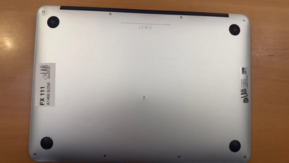 Apple MacBook Air 13" 2017 · i5 · 8GB · 256GB, foto 4 di 5