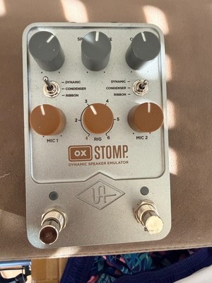 UNIVERSAL AUDIO OX Stomp Dynamic Speaker Emulator Effektpedal JP