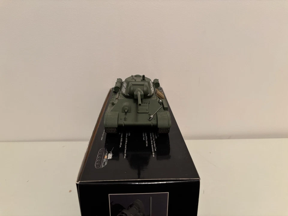 Minichamps die-cast T34/76 Tank 1:35 scale - Image 3 of 4