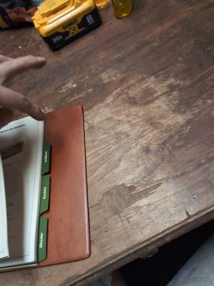 Chrysler 1978 libro de datos distribuidor álbum datos características concesionario Córdoba LeBaron Foto 3 de 4