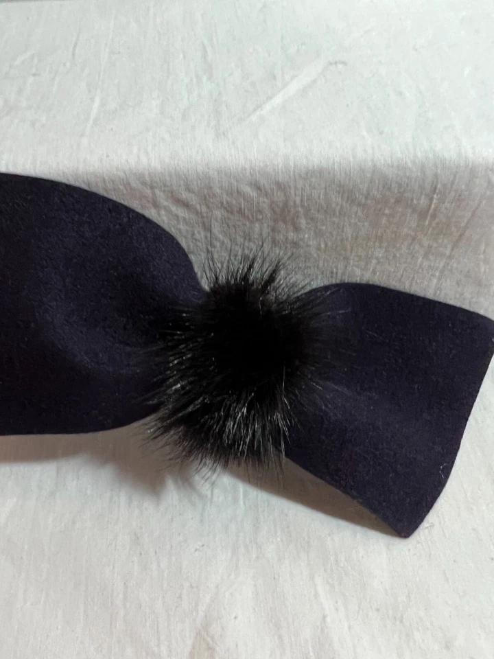 Nuevo Clip de moño de pelo hecho a mano fieltro azul medianoche y bola de piel de visón negro 8" x 3" Foto 4 de 4