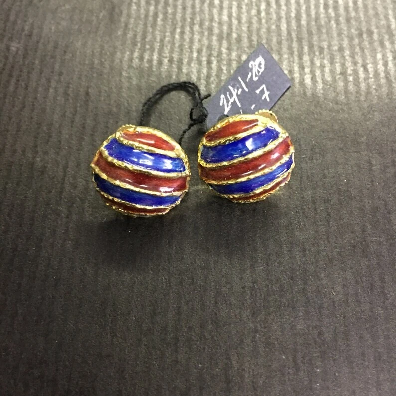 Seventies earrings store