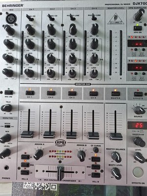 Behringer djx 700 Professioneller DJ Mixer
