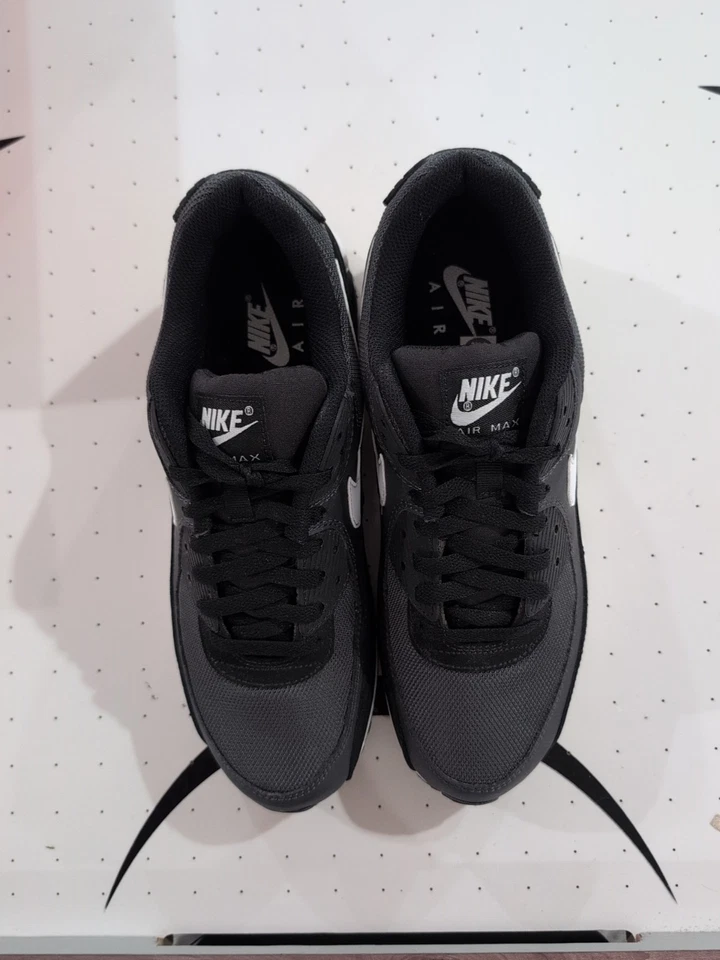 Size 11.5 - Nike Air Max 90 Low Black White - Image 4 of 4