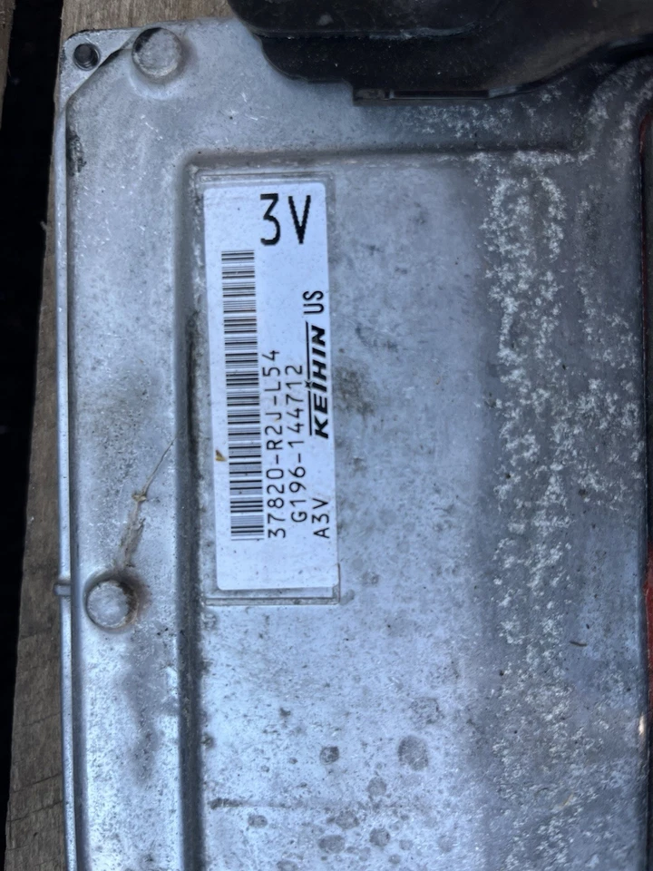 Módulo de control del motor cerebral para computadora Honda Civic 2014 Foto 2 de 3