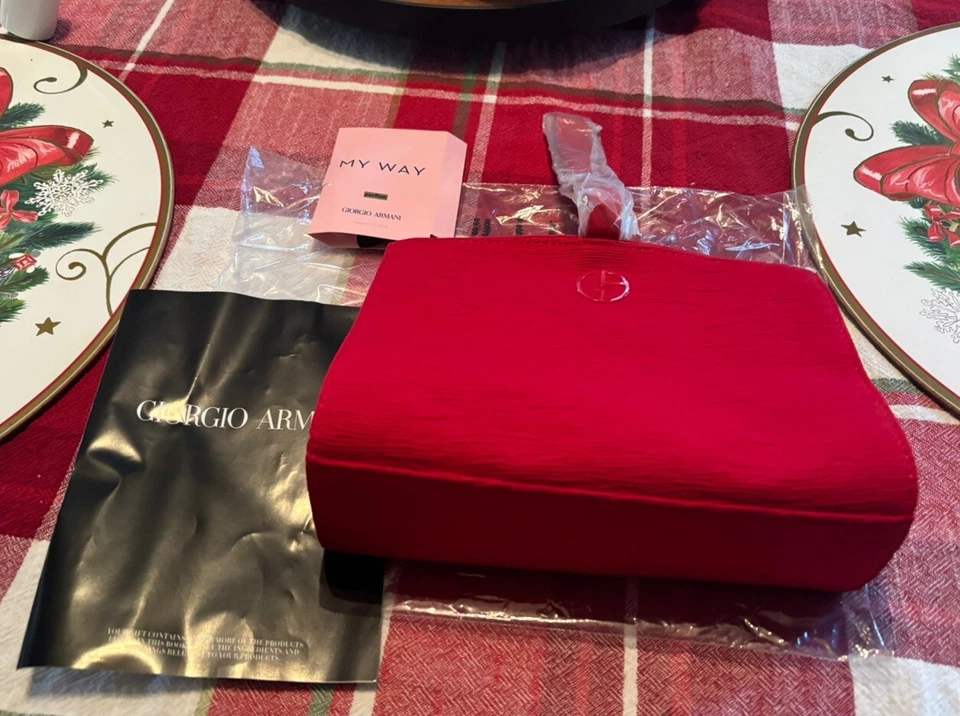 Armani Set de Regalo de Vacaciones Perfume Lápiz Labial Bolsa Mamá Fiesta Cumpleaños Niña Bolso Rojo Foto 4 de 4
