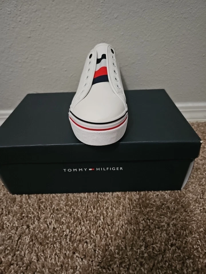 Женские кроссовки Tommy Hilfiger белая кожа - Изображение 3 из 4