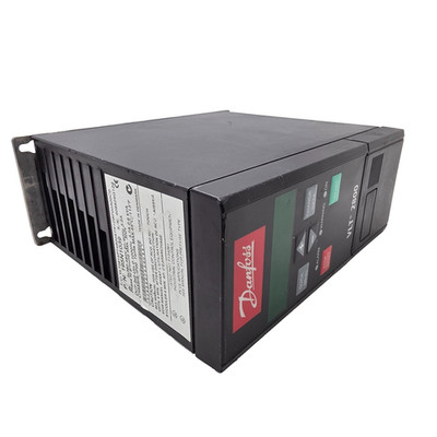 Danfoss VLT 2800 VLT2815PT4B20STR1DBF00A00 Inverter 195N1039