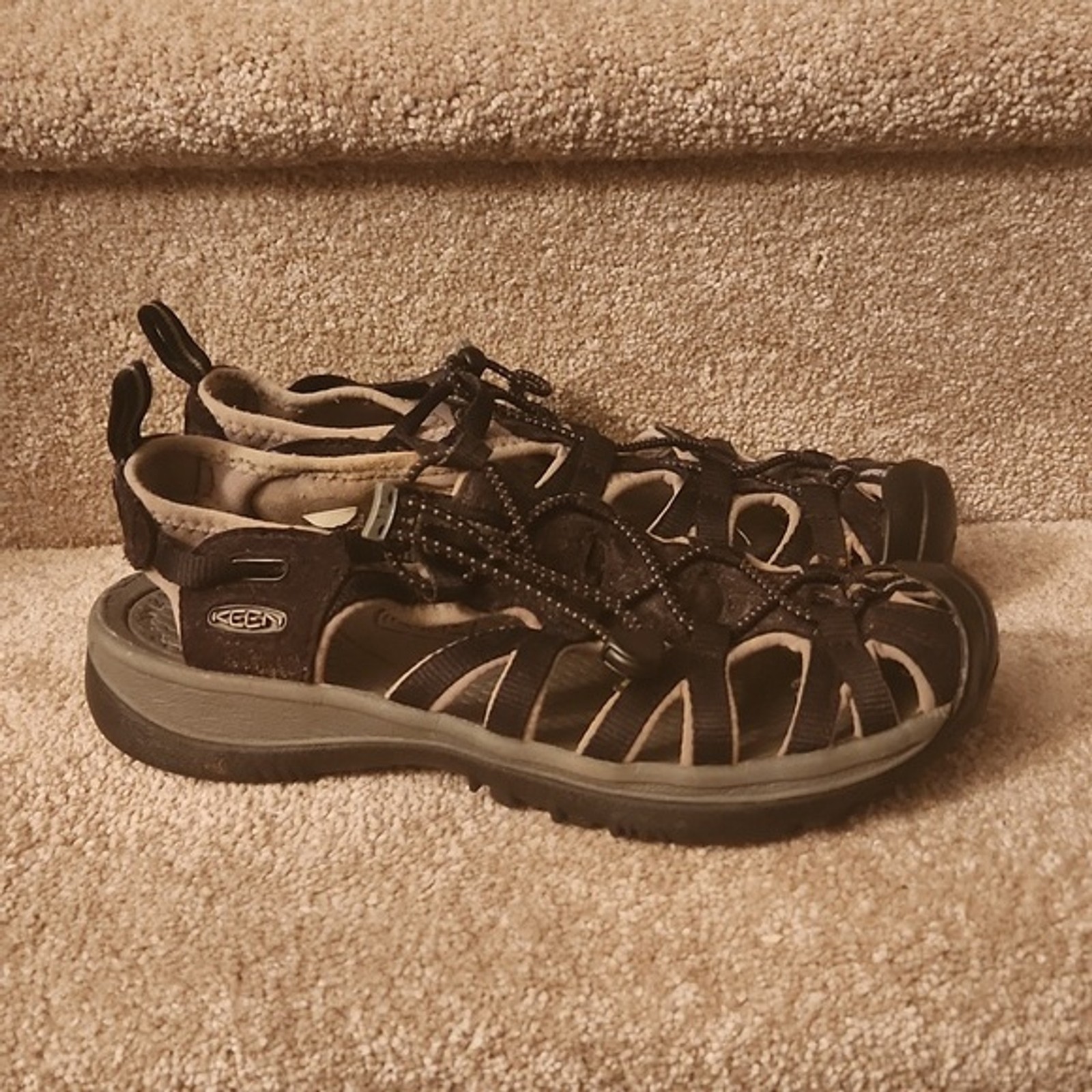 Sandali da trekking Keen donna neri e grigi taglia 9 5