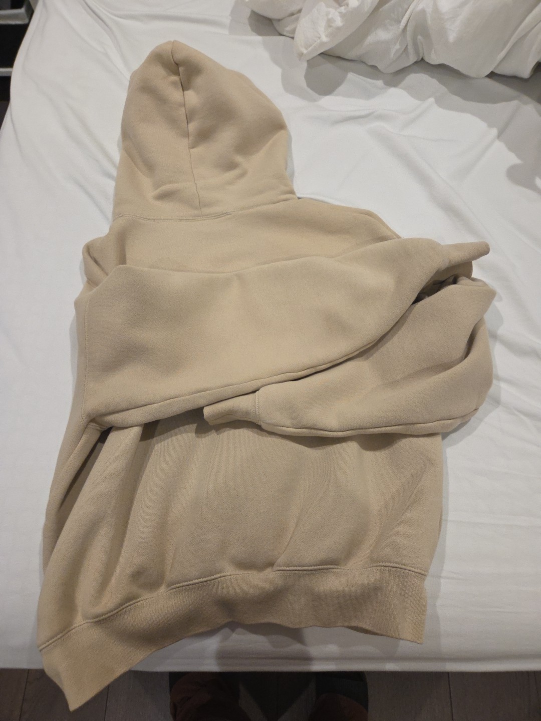 fear of god essentials 1977 hoodie thumbnail 9