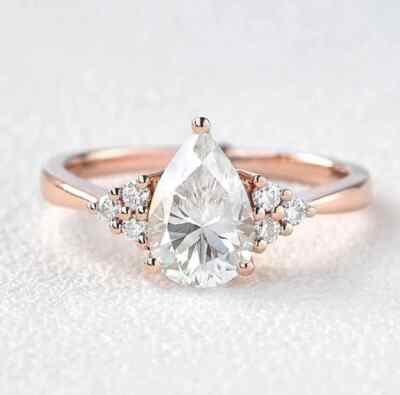 2.60 CTW Pear Cut D/VVS1 Moissanite Women's Engagement Ring 14K Rose Gold Plated