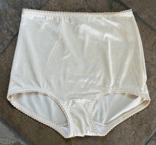 HANES HER WAY Large Ivory Light Control Problem Solved Satin Panties Vintage